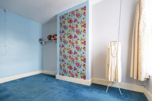 Bedroom- click for photo gallery